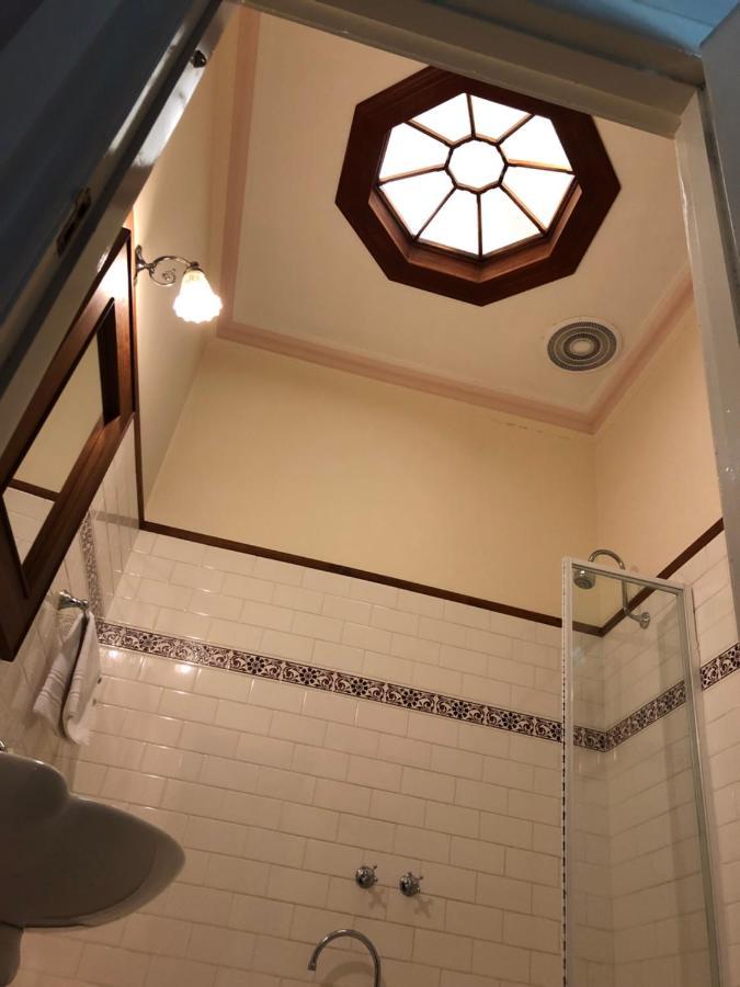Lorelei Bed & Breakfast Портланд Екстериор снимка