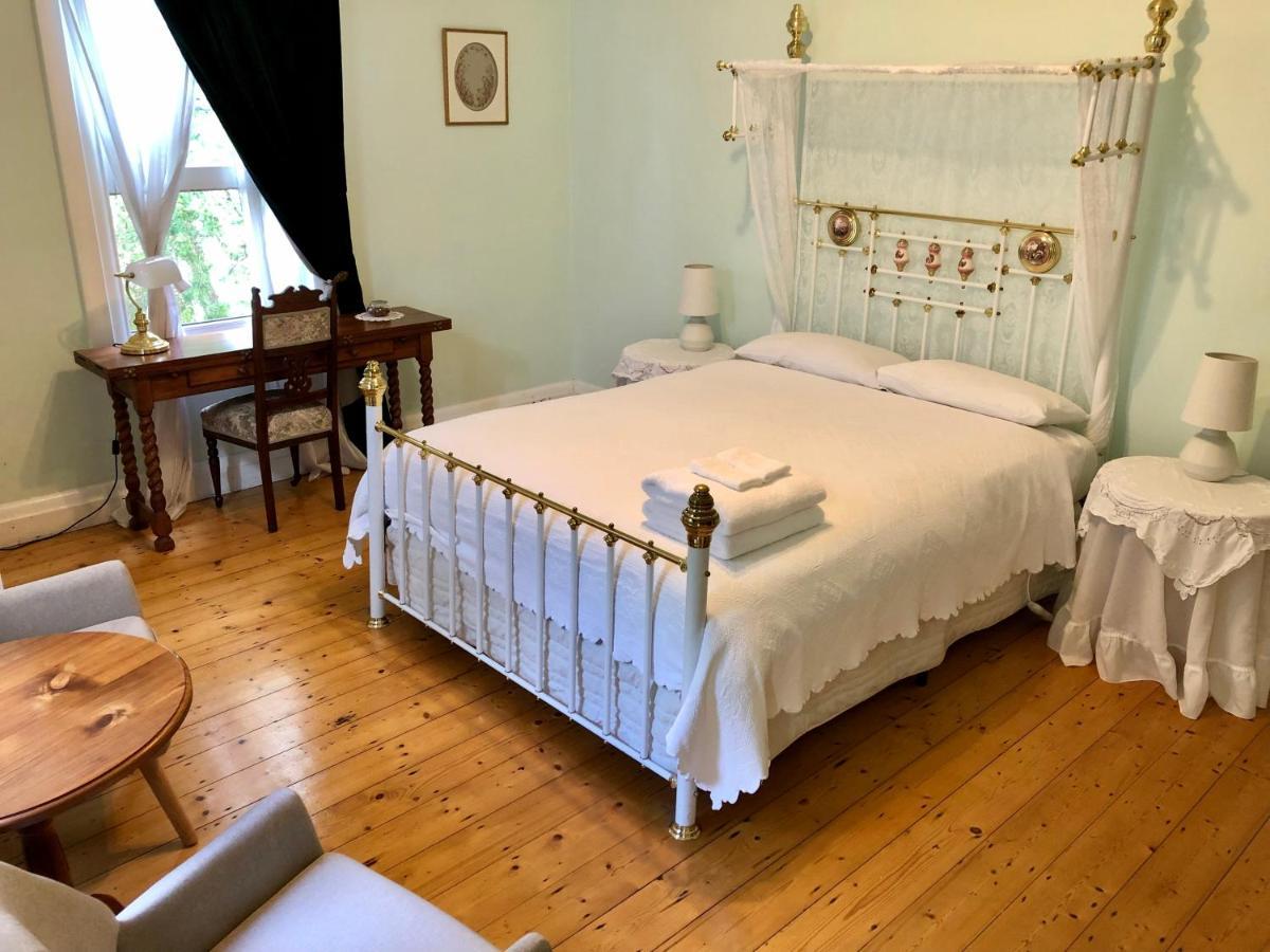 Lorelei Bed & Breakfast Портланд Екстериор снимка
