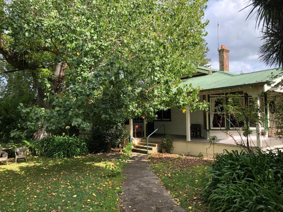 Lorelei Bed & Breakfast Портланд Екстериор снимка
