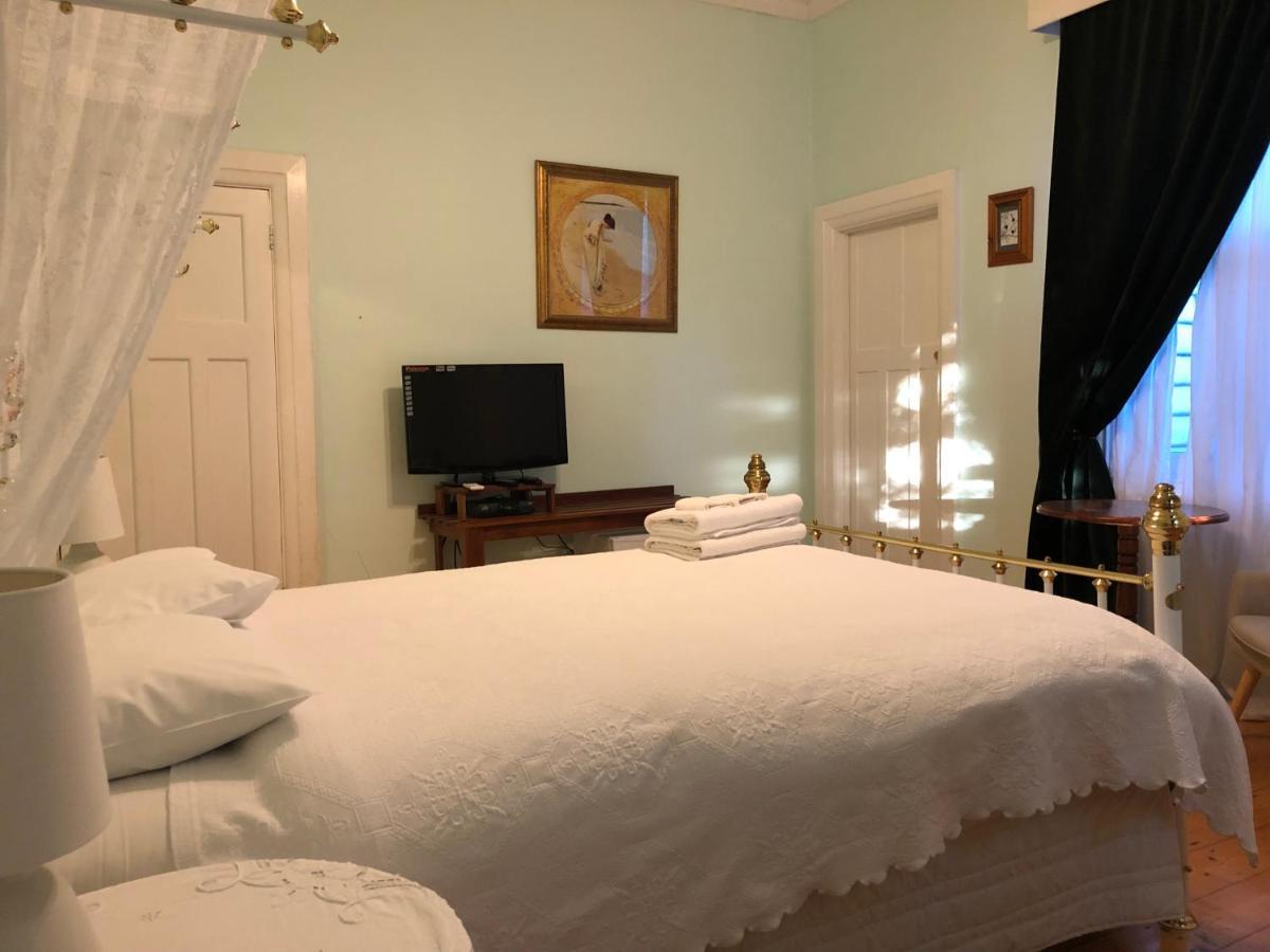 Lorelei Bed & Breakfast Портланд Екстериор снимка